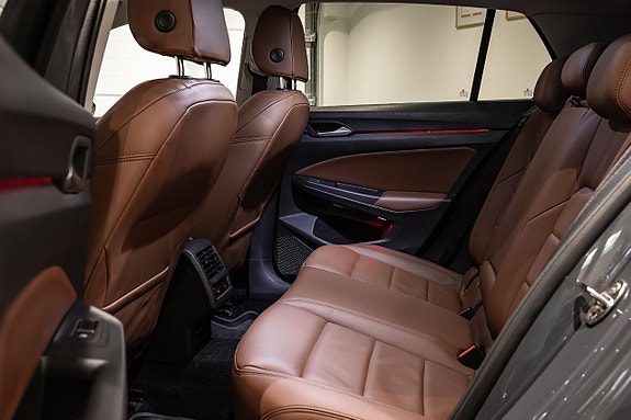 Volkswagen Golf I 8 of 13