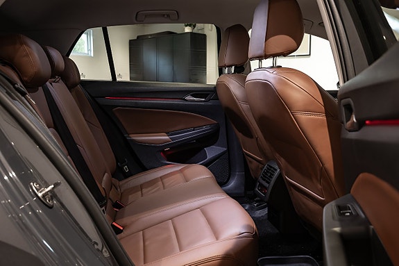 Volkswagen Golf I 10 of 13