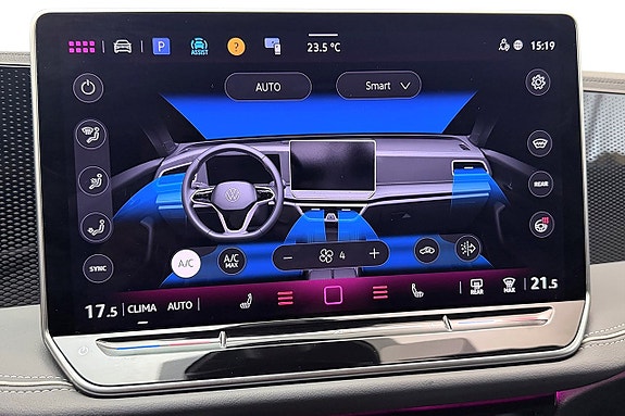 Volkswagen Passat 29 of 30