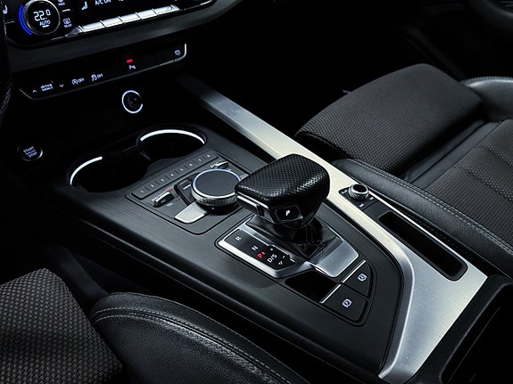 Audi A5 9 of 18
