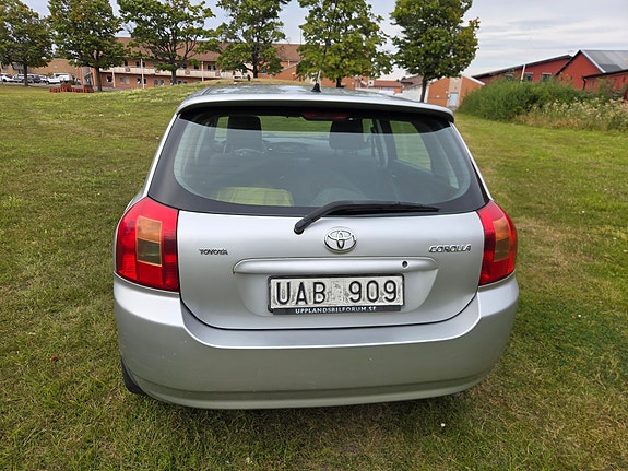 Toyota Corolla 6 of 6