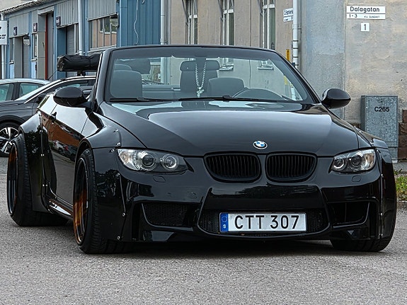 BMW 335i 3 of 15