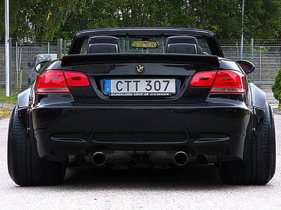 BMW 335i 5 of 15