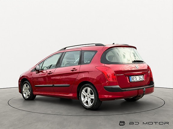 Peugeot 308 SW 7 of 15