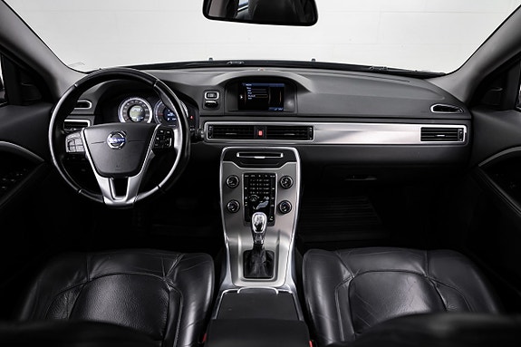 Volvo V70 17 of 26