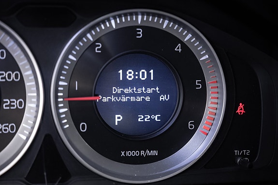 Volvo V70 20 of 26