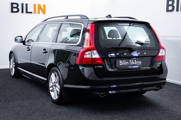 Volvo V70 7 of 26