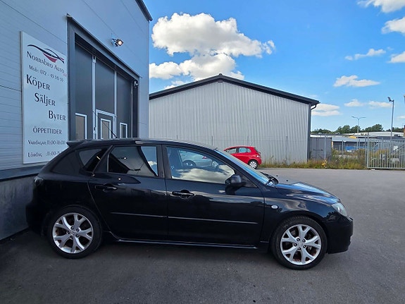 Mazda 3 2 of 12