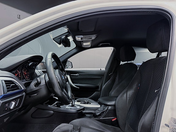 BMW 118d 5 of 14