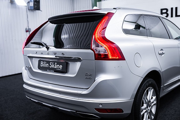Volvo XC60 16 of 30