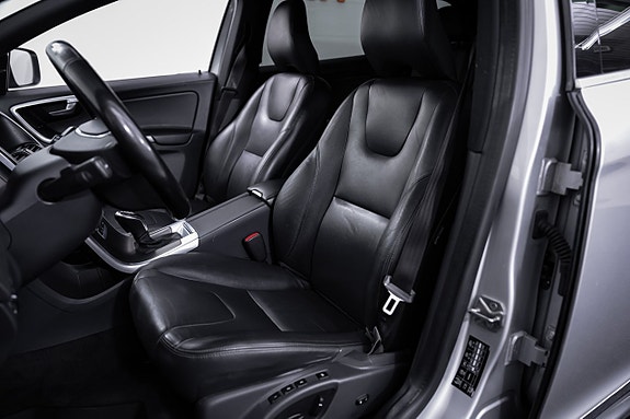 Volvo XC60 27 of 30