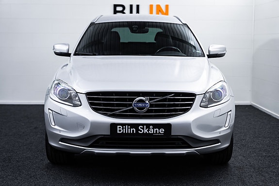 Volvo XC60 5 of 30
