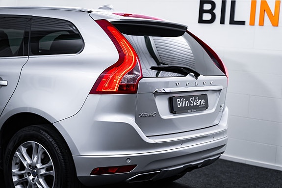 Volvo XC60 11 of 30