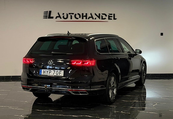 Volkswagen Passat 6 of 25