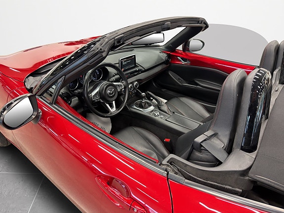 Mazda MX-5 12 of 20