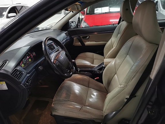 Volvo S80 8 of 18