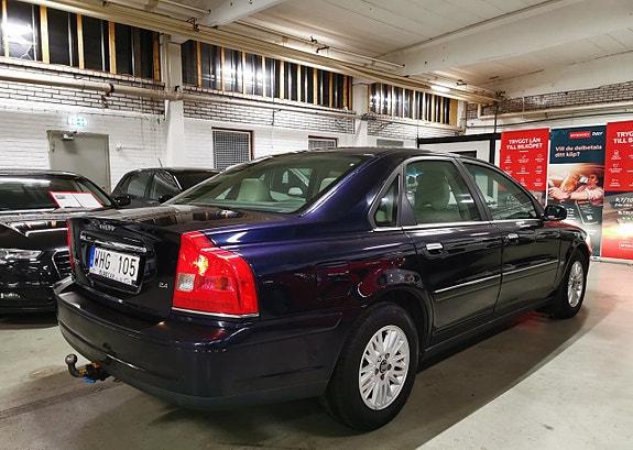 Volvo S80 4 of 18
