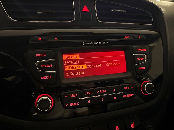 Kia Ceed 17 of 21