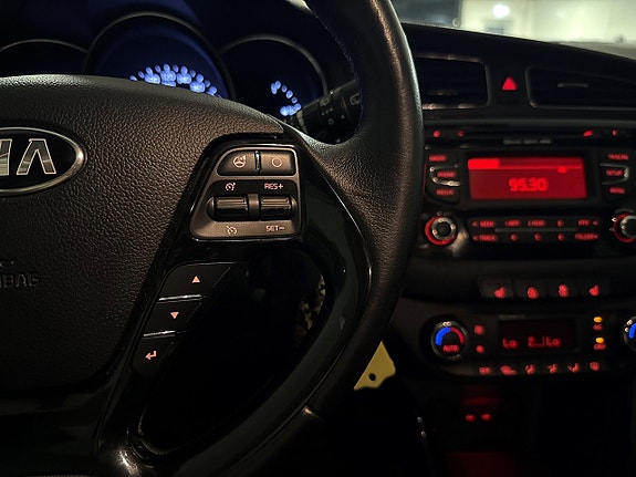 Kia Ceed 14 of 21