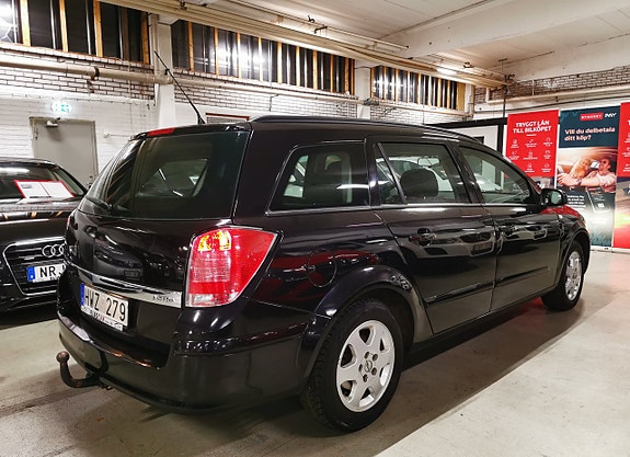 Opel Astra 4 of 16