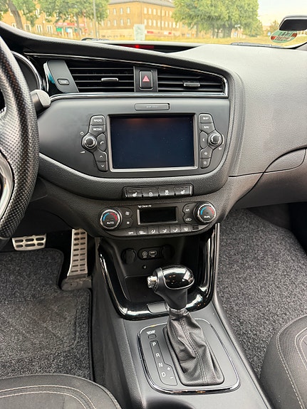 Kia Ceed 16 of 17
