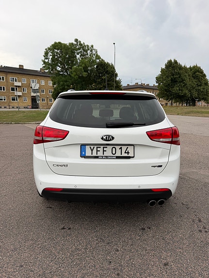 Kia Ceed 6 of 17