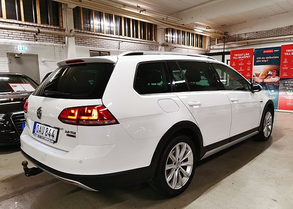 Volkswagen Golf Alltrack 4 of 22