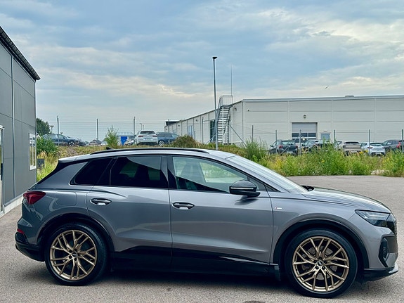 Audi Q4 e-tron 14 of 20