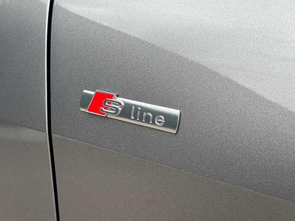 Audi Q4 e-tron 15 of 20