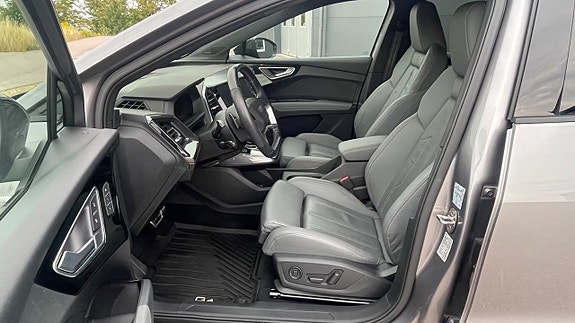 Audi Q4 e-tron 19 of 20