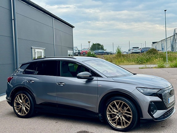 Audi Q4 e-tron 13 of 20