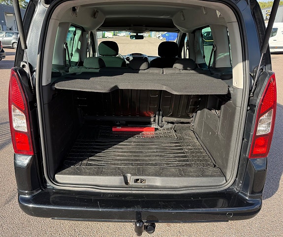 Peugeot Partner Tepee 13 of 18