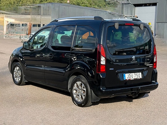 Peugeot Partner Tepee 3 of 18