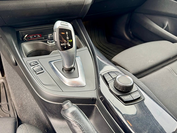 BMW 116i 12 of 12