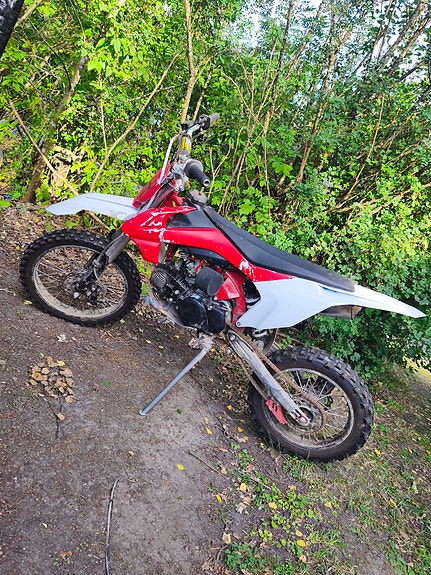 Övriga Highper 125cc PitBike 2 of 3
