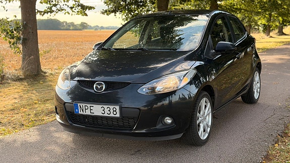 Mazda 2 2 of 16