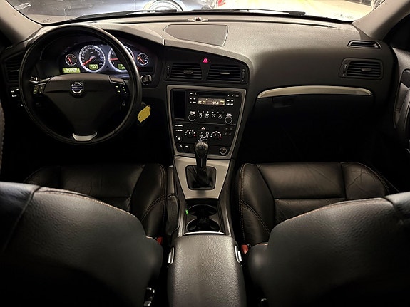 Volvo S60 9 of 17