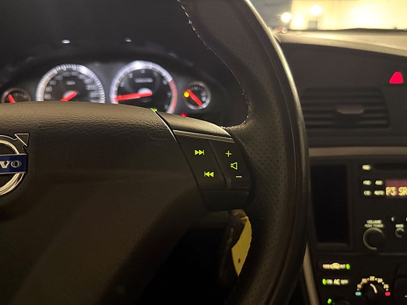 Volvo S60 12 of 17