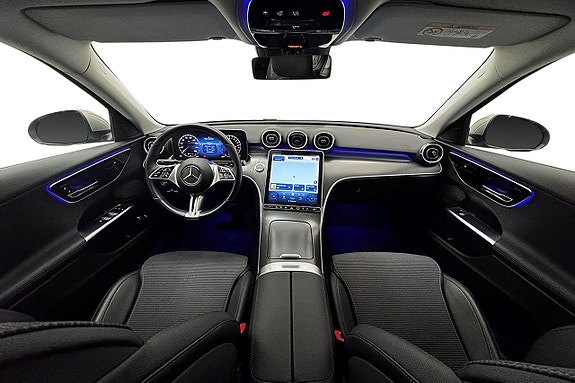 Mercedes-Benz C300 e 16 of 30