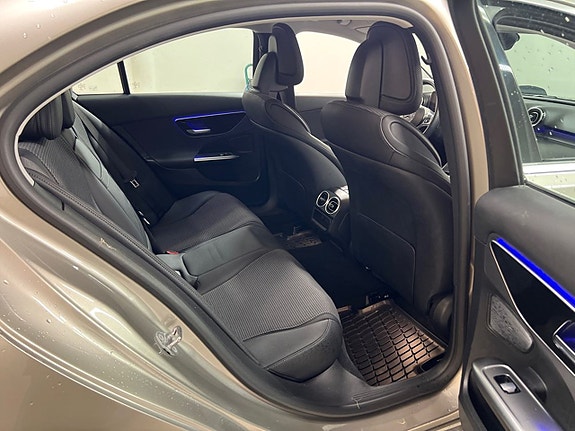 Mercedes-Benz C300 e 8 of 10