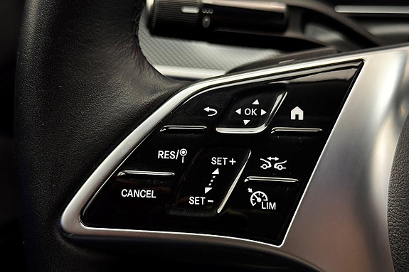 Mercedes-Benz C300 e 20 of 30