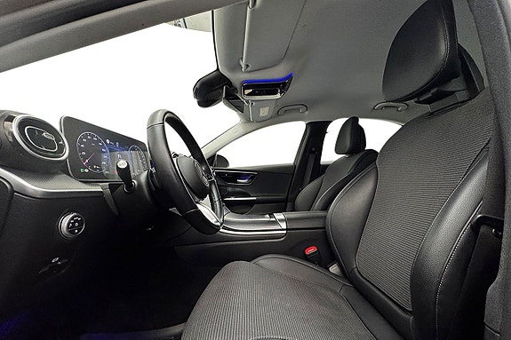 Mercedes-Benz C300 e 12 of 30