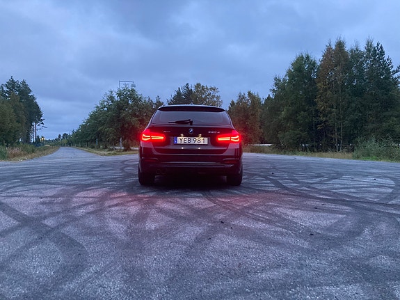 BMW 320d 6 of 9