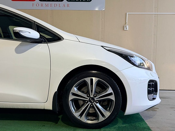 Kia Ceed 3 of 22