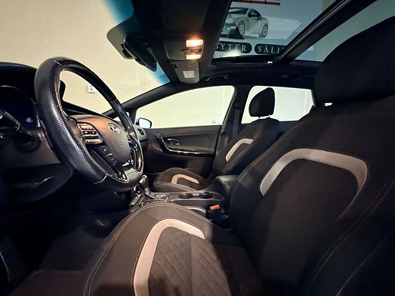 Kia Ceed 10 of 22