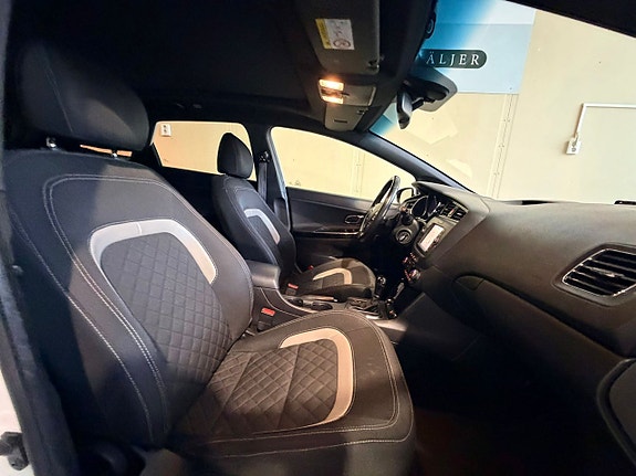 Kia Ceed 8 of 22