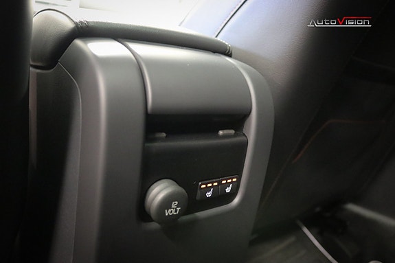 Volvo XC60 30 of 30
