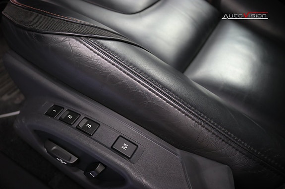 Volvo XC60 27 of 30