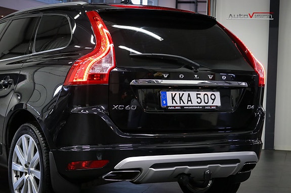 Volvo XC60 6 of 30