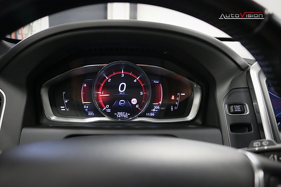 Volvo XC60 22 of 30